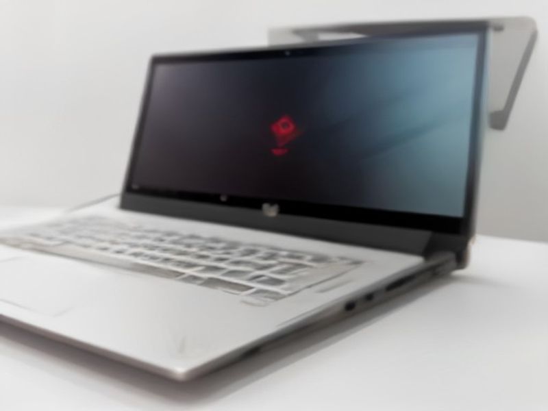 Portátil Gaming HP OMEN Slim 16 con Intel Core Ultra 7, 24GB RAM y RTX 5060