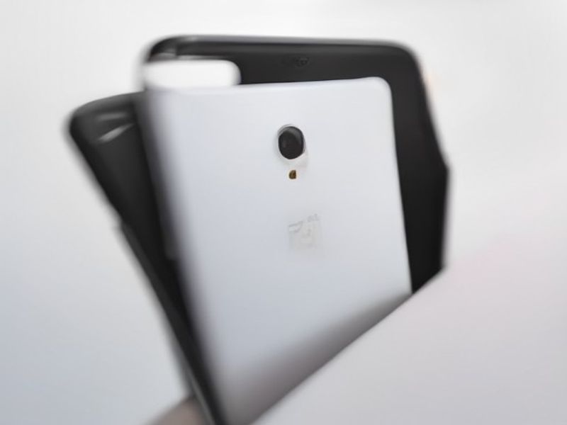 Auriculares OnePlus Nord Buds 4 Pro Global con ANC y 54h de Autonomía
