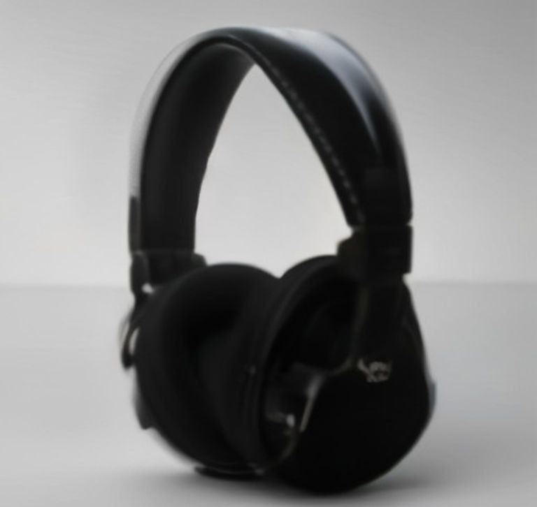 Marshall Middleton Altavoz Bluetooth Portátil Inalámbrico Negro y Latón