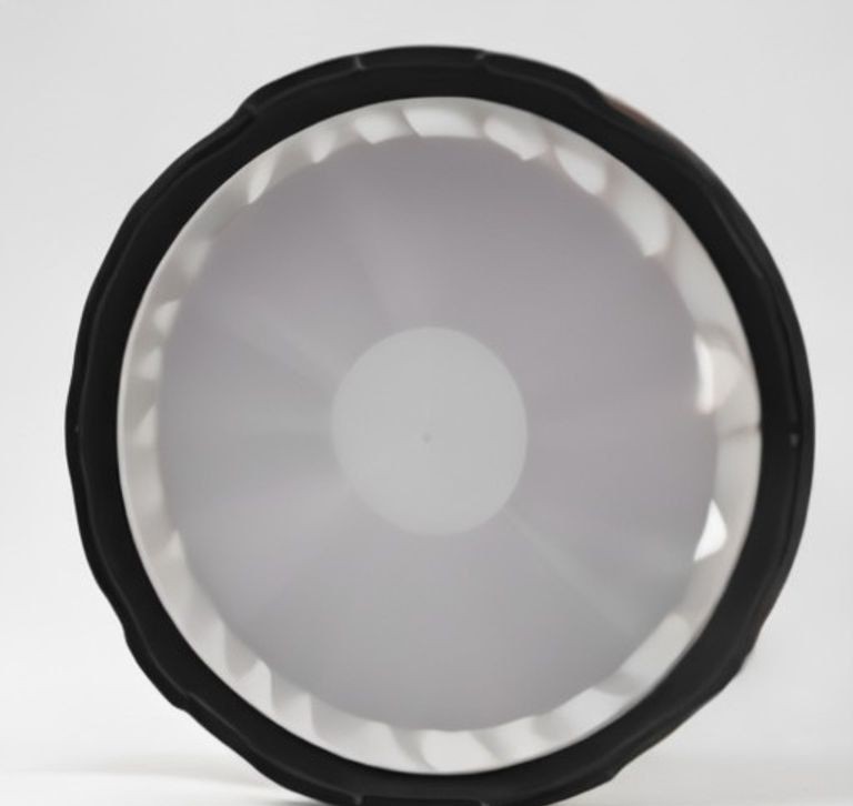 LIPETY Ventilador de Pie Plegable 8.6" con Batería Recargable y Mando