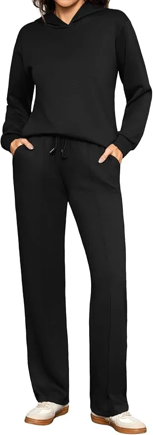 Conjunto deportivo de mujer elegante con capucha y pantalón