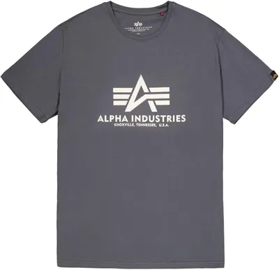 Basic T-Shirt