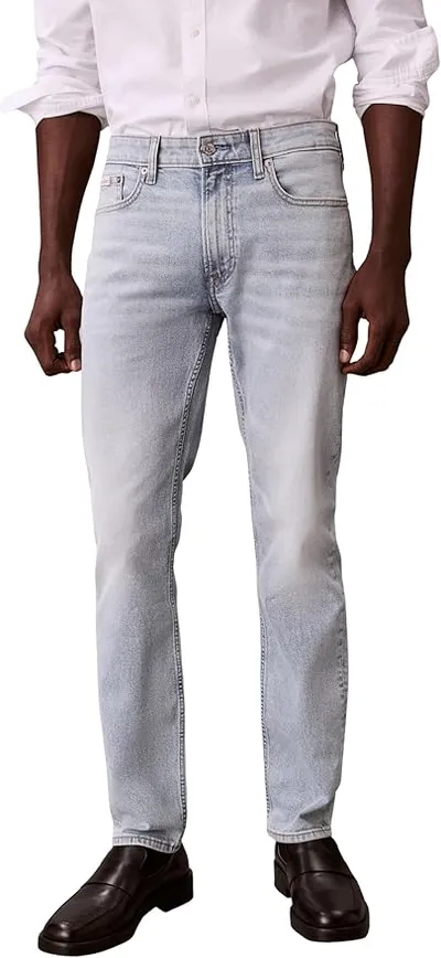 Vaqueros Calvin Klein Slim Jean
