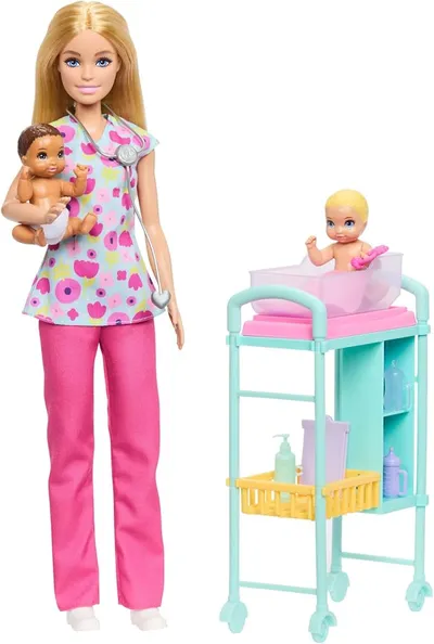 Barbie Careers Muñeca Pediatra con Set de Juego