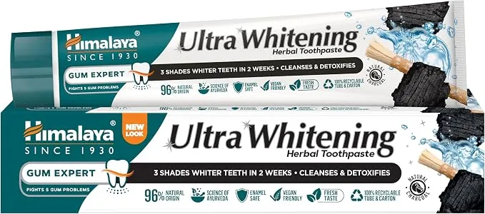 Himalaya Ultra Whitening: Pasta Dental Blanqueadora con Carbón de Coco