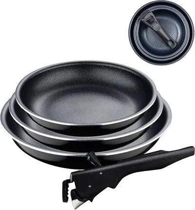 BERGNER Click&Cook Black Edition | Juego de Sartenes de 4 Piezas de 18, 20 y 24 cm + Mango Ergonómico Extraíble | Aluminio Prensado y Antiadherente | para Todo Tipo de Cocinas y Horno
