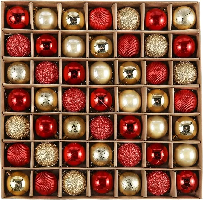 Set Valery Madelyn 49 Adornos Navideños Inastillables Rojo y Dorado